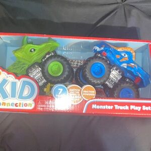 Kid Connection Dinosaur and Shark Monster Truck Set - Green and Blue